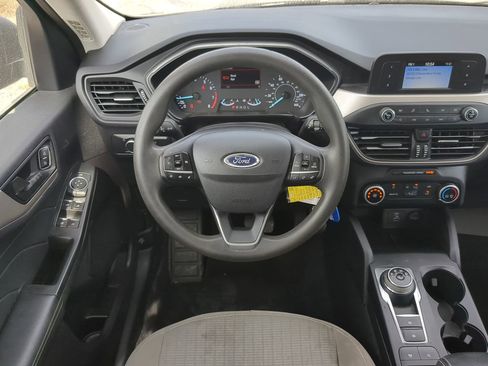 Used 2022 Ford Escape S image 16