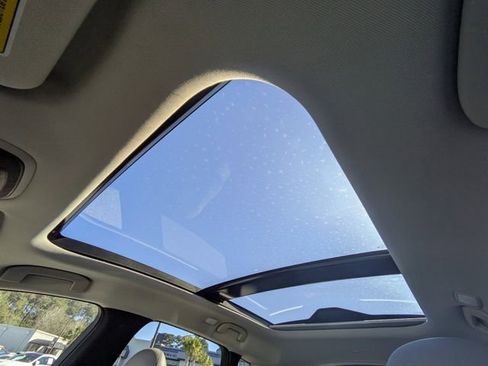 Used 2024 INFINITI QX50 Luxe image 22