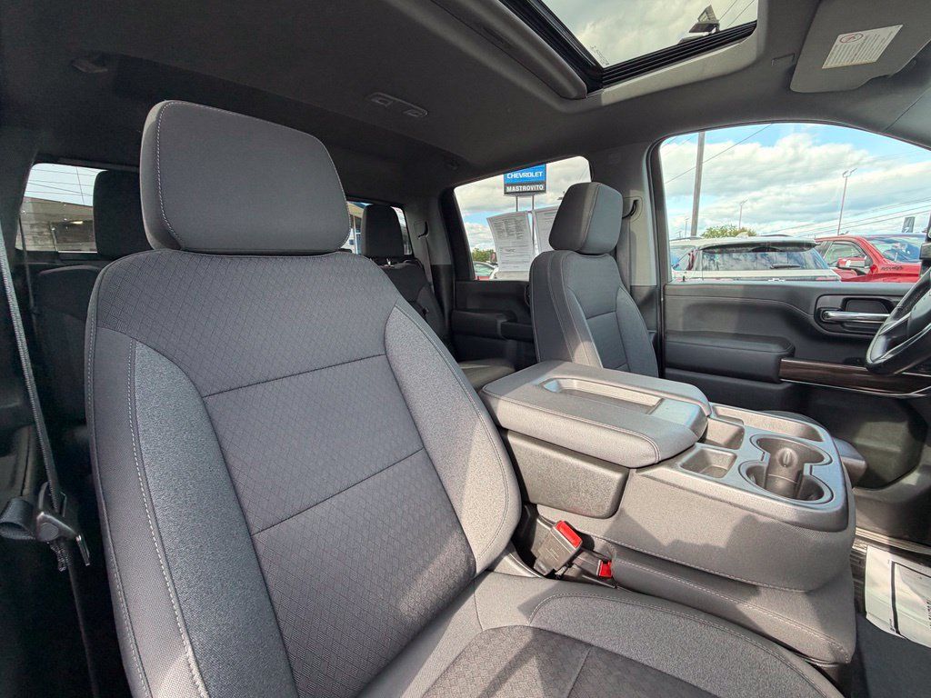 Used 2022 Chevrolet Silverado 2500 LT w/ All Star Edition AWD/4WD image 17