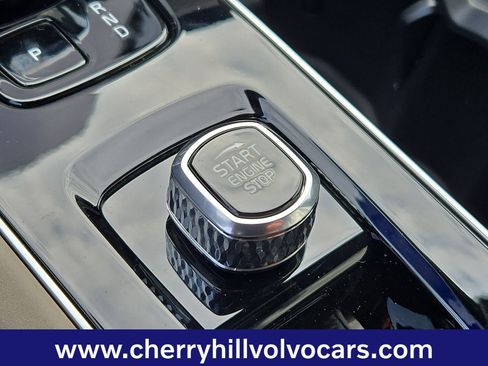 New 2026 Volvo XC90 B6 Plus w/ Protection Package Premier image 16