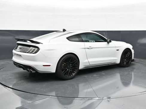 Used 2022 Ford Mustang GT Premium w/ Equipment Group 401A RWD image 2