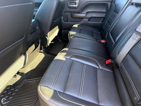 Used 2019 GMC Sierra 3500 Denali w/ Duramax Plus Package AWD/4WD image 15