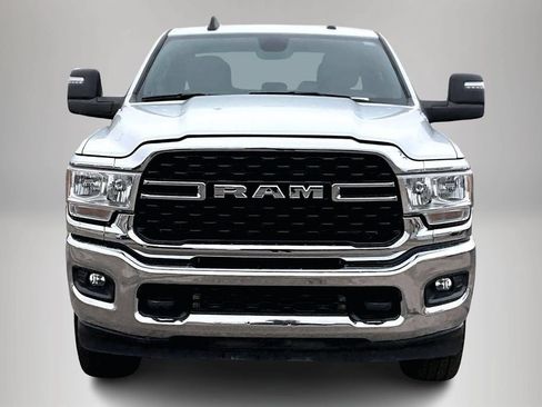 Used 2024 RAM 2500 Big Horn AWD/4WD image 2