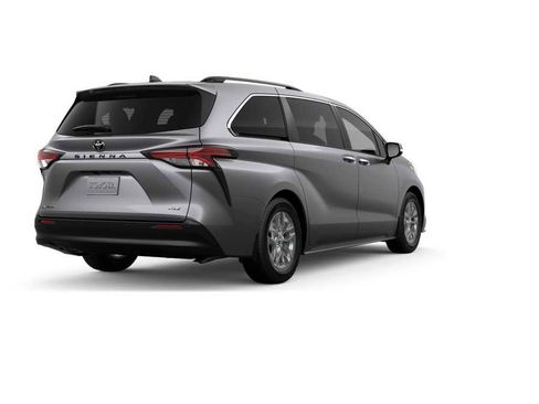 New 2026 Toyota Sienna XLE image 9