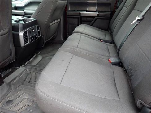 Used 2018 Ford F150 XLT w/ Equipment Group 302A Luxury AWD/4WD image 10