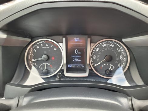 Certified 2023 Toyota Tacoma SR5 image 21