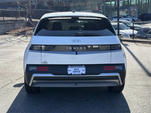 New 2026 Hyundai Ioniq 5 SEL image 6