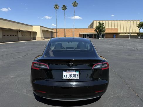 Used 2021 Tesla Model 3 Standard Range Plus RWD image 7