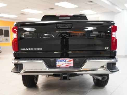 New 2026 Chevrolet Silverado 2500 LT image 11