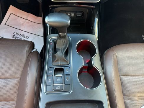 Used 2020 Kia Sorento SX image 24