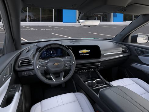 New 2026 Chevrolet Traverse High Country w/ LPO, Floor Liner Package FWD image 15