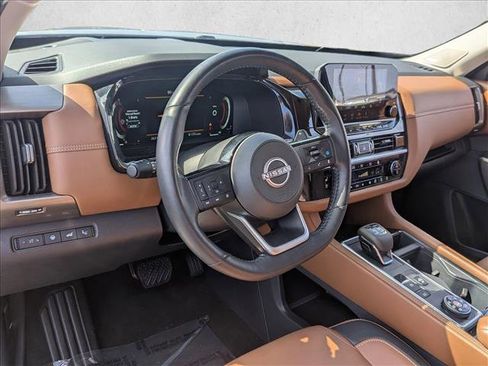 Used 2024 Nissan Pathfinder Platinum w/ Cargo Package AWD/4WD image 10