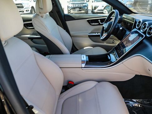 Used 2023 Mercedes-Benz C 300 4MATIC Sedan image 15