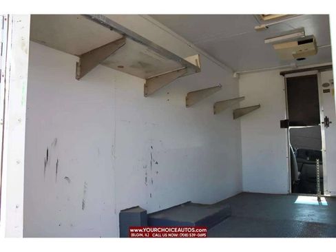 Used 1997 Ford E-350 and Econoline 350 image 26