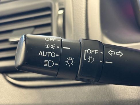 Used 2019 Honda Pilot Touring image 40