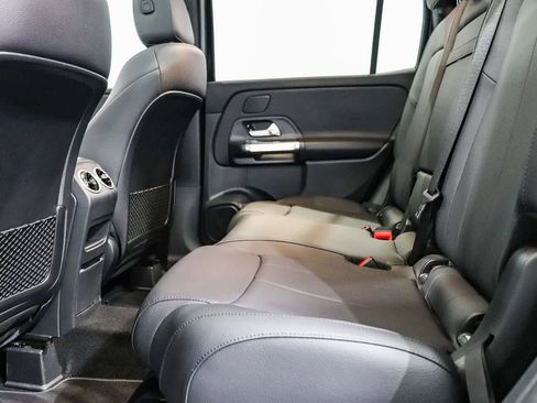 Certified 2026 Mercedes-Benz GLB 250 image 18