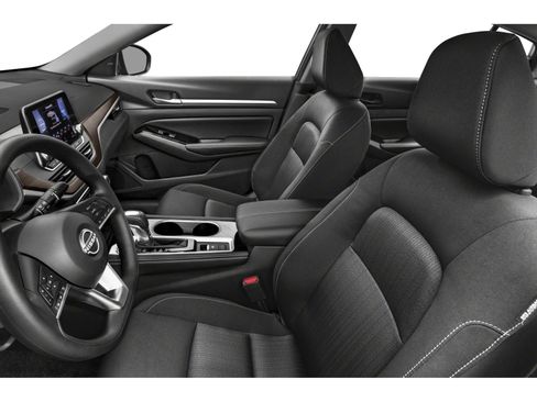 Used 2023 Nissan Altima 2.5 SV AWD/4WD image 6