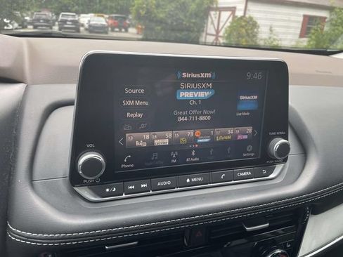 Used 2021 Nissan Rogue SV w/ Premium Package FWD image 32
