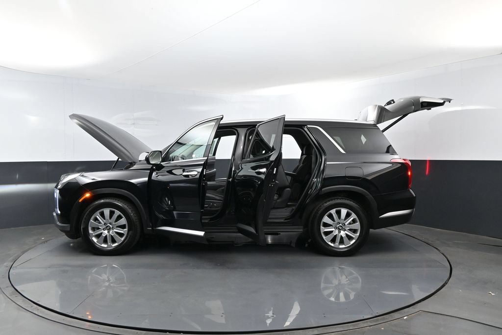 Used 2024 Hyundai Palisade SEL FWD image 31