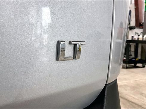Used 2018 Chevrolet Traverse LT AWD/4WD image 22