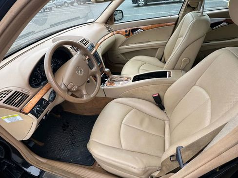 Used 2007 Mercedes-Benz E 350 4MATIC Wagon image 26