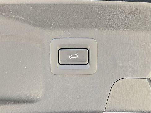 Used 2023 MAZDA CX-9 Touring Plus image 16