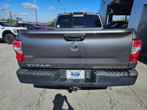 Used 2018 Nissan Titan S w/ S Utility Package image 5