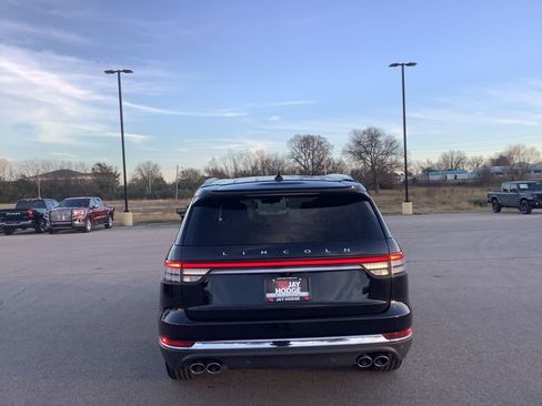 Used 2020 Lincoln Aviator Reserve w/ Elements Package Plus image 37