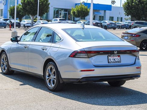 Certified 2024 Honda Accord EX image 9