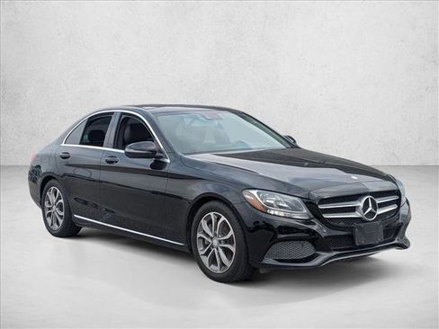 Used 2017 Mercedes-Benz C 300 Sedan image 3
