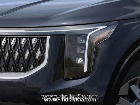 New 2026 Kia Carnival EX image 13