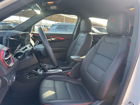 New 2025 Chevrolet TrailBlazer RS w/ Convenience Package image 9