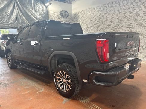 Used 2020 GMC Sierra 1500 AT4 w/ Off-Road Performance Package AWD/4WD image 5