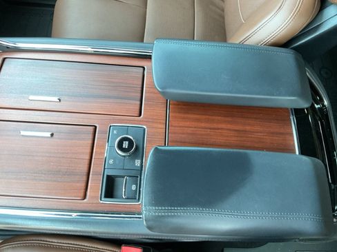 Certified 2023 Lincoln Navigator Reserve AWD/4WD image 11