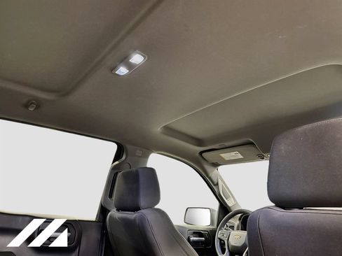 Used 2021 Chevrolet Silverado 1500 Custom AWD/4WD image 29