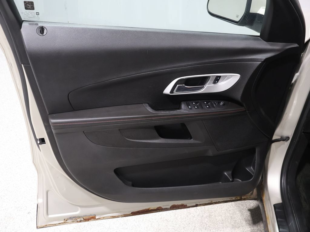 Used 2013 Chevrolet Equinox LT w/ Driver Convenience Package AWD/4WD image 12