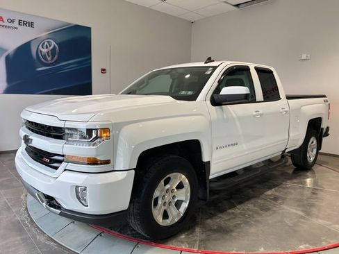 Used 2018 Chevrolet Silverado 1500 LT w/ All Star Edition image 2