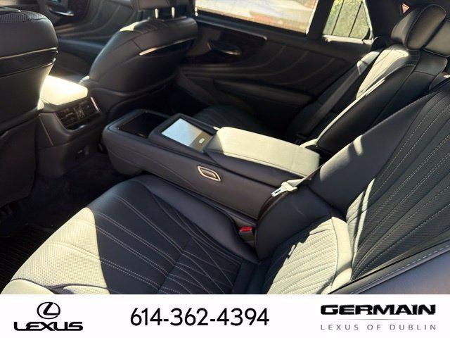 Used 2022 Lexus LS 500 AWD w/ Luxury Package image 6