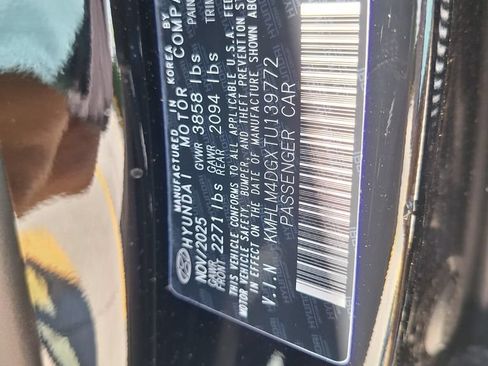 Used 2026 Hyundai Elantra Sport FWD image 33