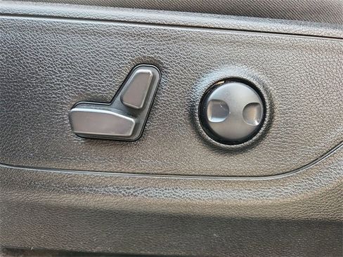 Used 2022 RAM 1500 Big Horn image 12