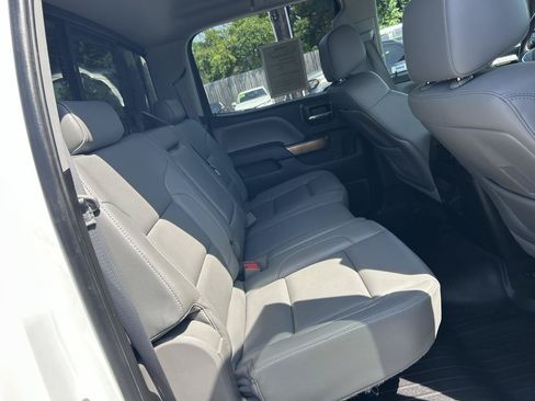 Used 2015 Chevrolet Silverado 1500 LTZ AWD/4WD image 11