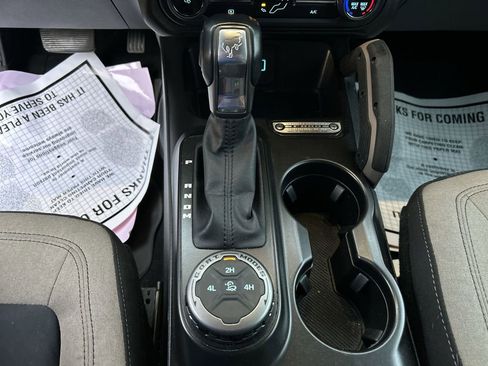 Used 2021 Ford Bronco Big Bend image 16