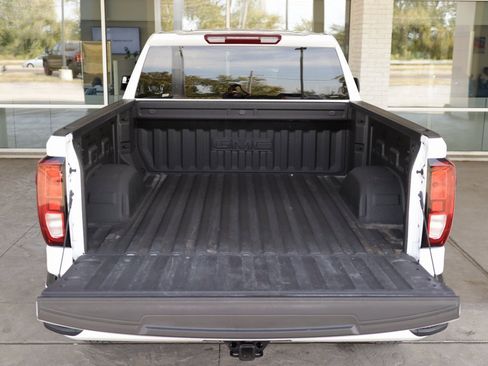 Used 2023 GMC Sierra 1500 Elevation image 26