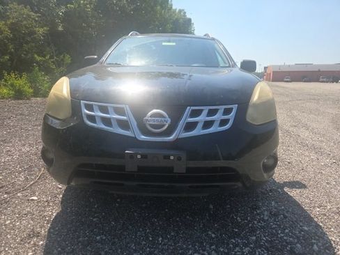 Used 2011 Nissan Rogue SV w/ SL Pkg AWD/4WD image 3