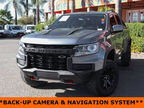 Used 2021 Chevrolet Colorado ZR2 w/ ZR2 Dusk Special Edition image 4