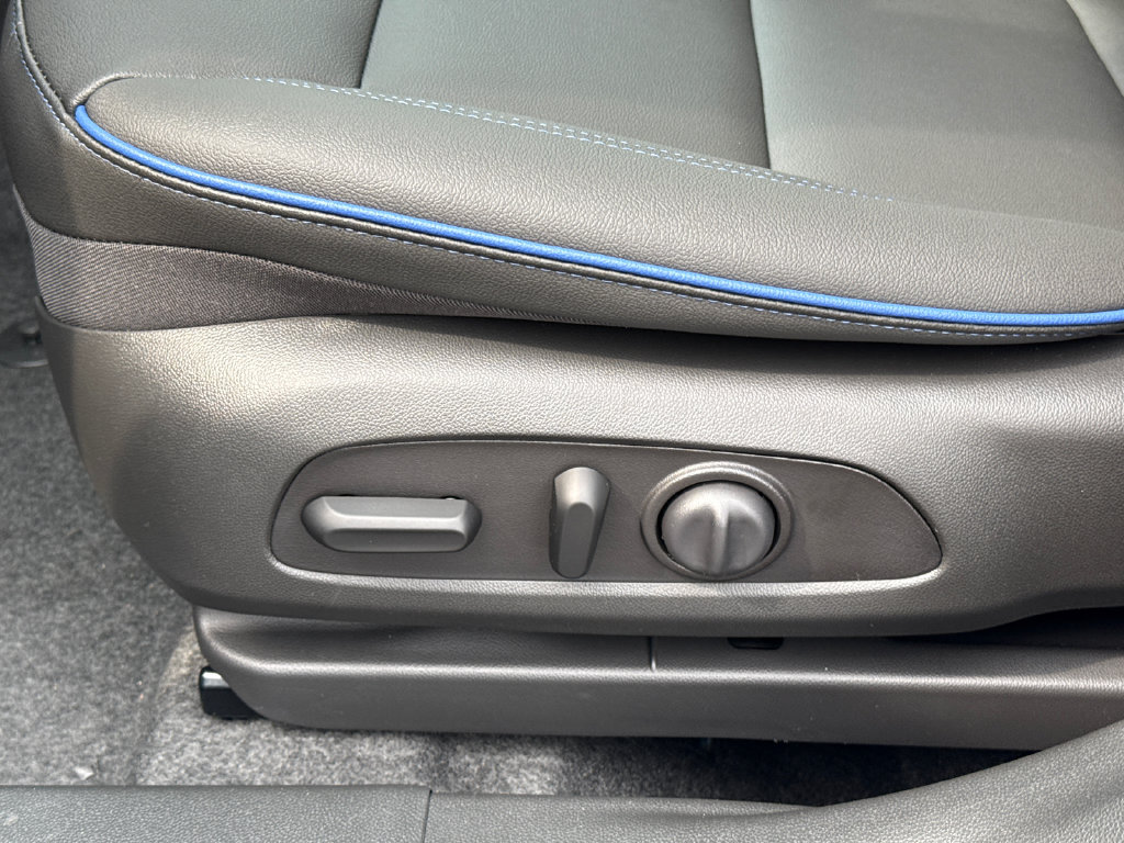 New 2026 Buick Envista Sport Touring w/ Convenience I Package FWD image 17