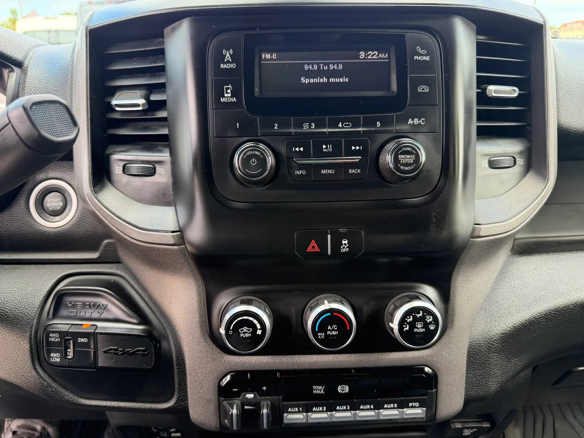 Used 2021 RAM 5500 Tradesman w/ Chrome Appearance Group AWD/4WD image 20