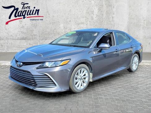 Used 2023 Toyota Camry LE image 1