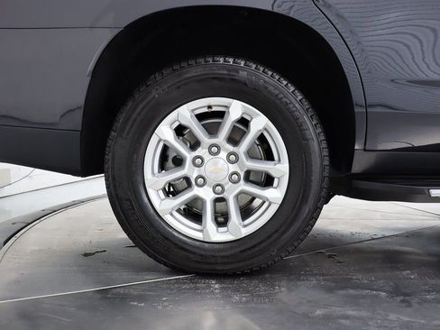 Used 2025 Chevrolet Tahoe LT image 48