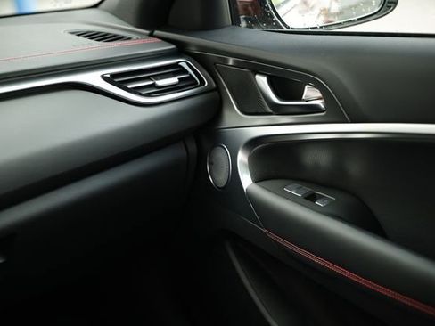 New 2025 Genesis G70 3.3T Advanced image 32